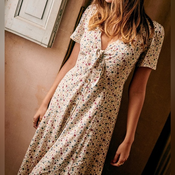 Sézane Ophelia Dress - Picture 1 of 4